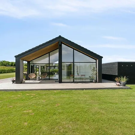 Modern On Beautiful Langeland *