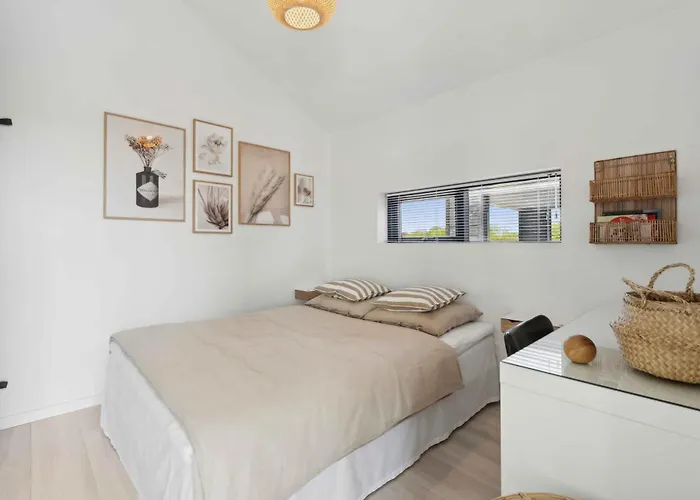 Modern On Beautiful Langeland Nordenbro Vesteregn